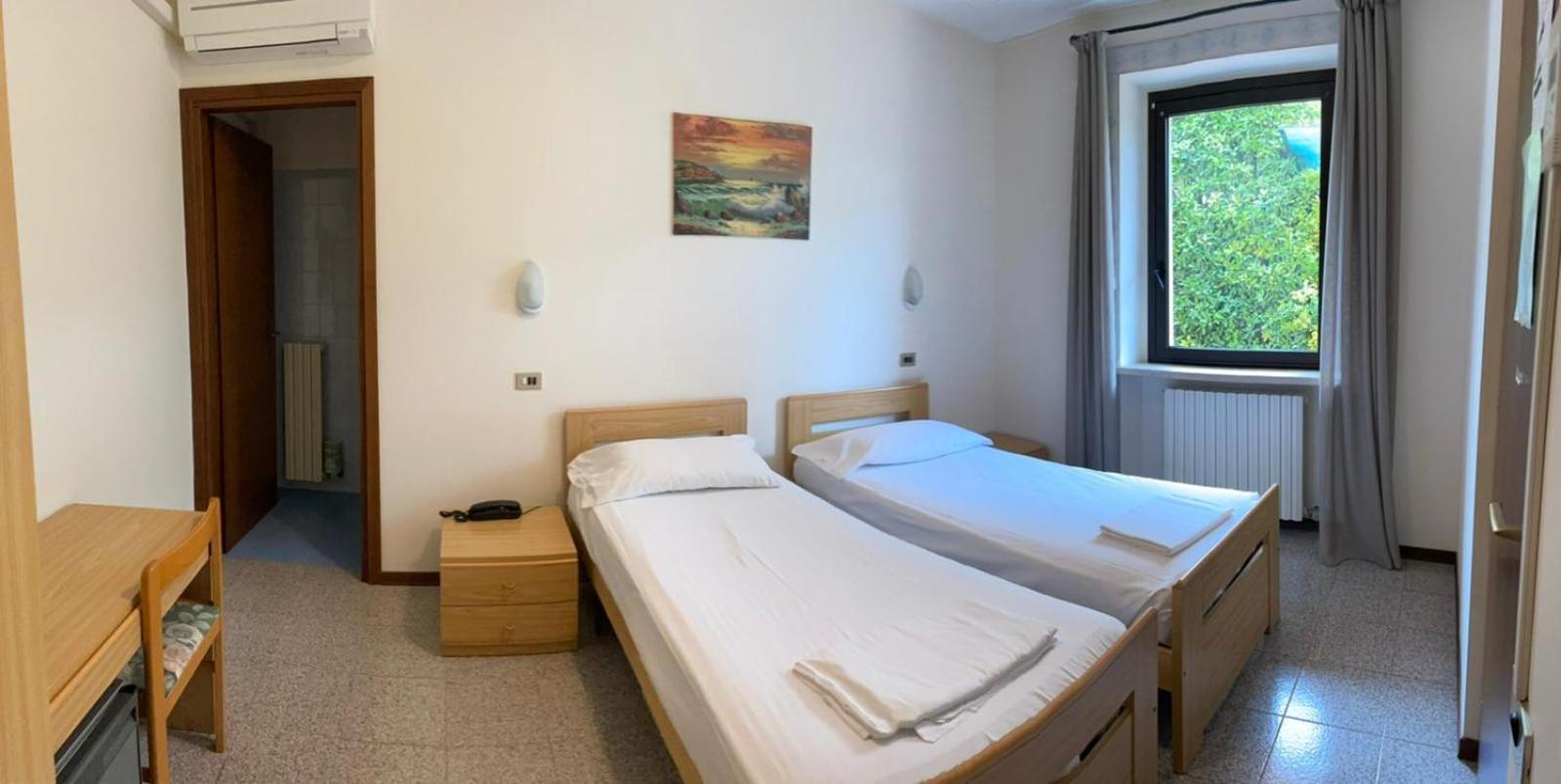 Garni Onda Hotel Torri Del Benaco Cameră foto