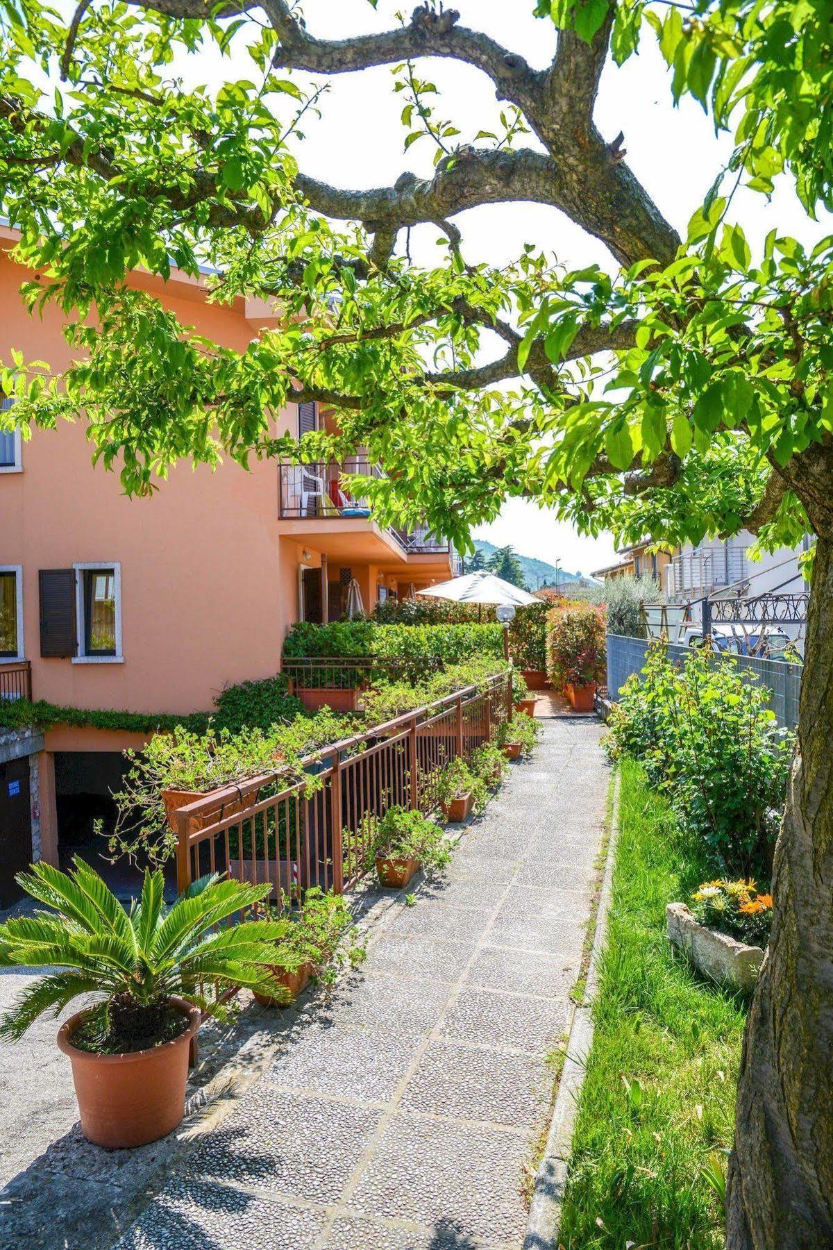 Garni Onda Hotel Torri Del Benaco Exterior foto